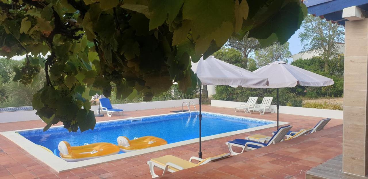 Sondela Self Catering Villa São Martinho do Porto Exterior foto